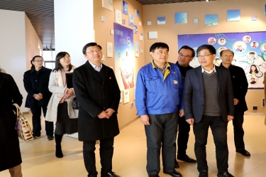 2020年1月3日，時任浙江省民政廳黨組成員、副廳長江宇蒞臨景興紙業(yè)調(diào)研企業(yè)發(fā)展情況、黨建工作